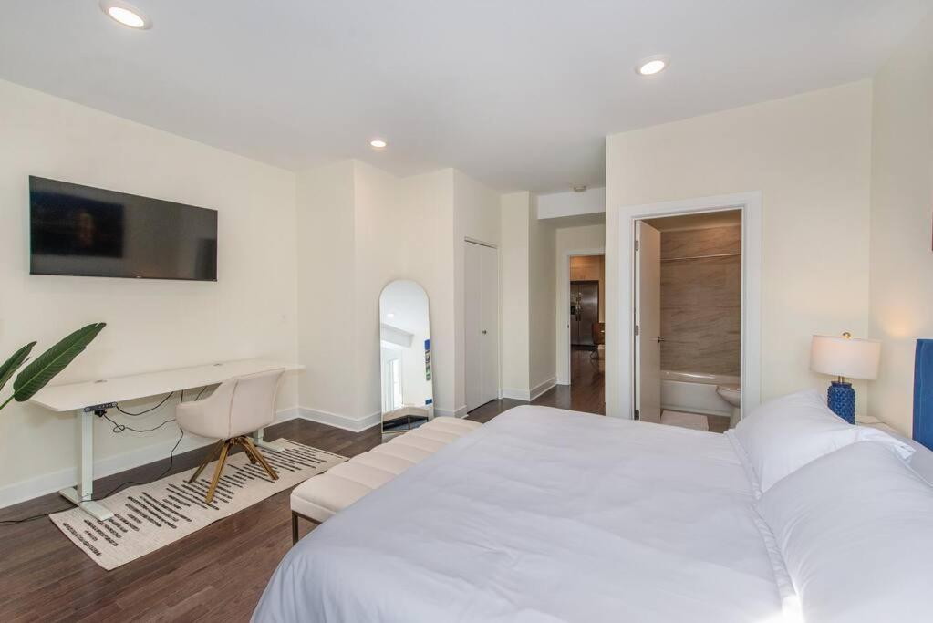 Stylish Chic Condo Nyc At Fingertips ノース・バーゲン エクステリア 写真